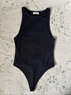 Aritzia/ Babaton Black Contour 90’s Sleeveless Bodysuit Medium